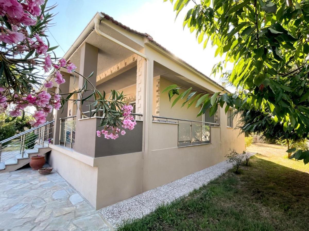 Holiday home Eva's Summer House Fourka